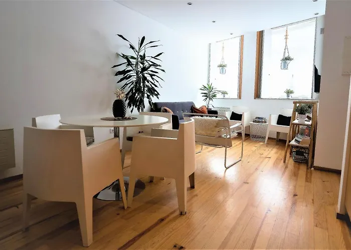 Downtown Relaxed With Private Yard * Oporto