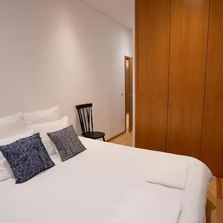 Apartament Downtown Relaxed With Private Yard *
