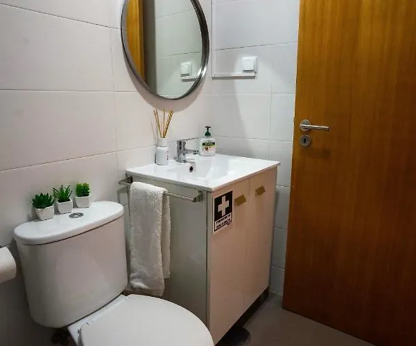 Downtown Relaxed With Private Yard * Porto